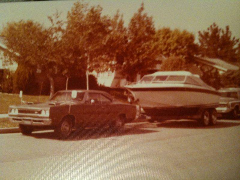 SuperBee Towing a boat.JPG