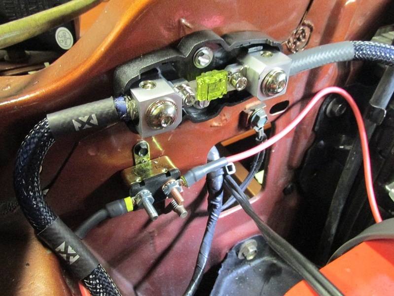 T%20STEREO%20SYSTEM%20-%20AMPLIFIER%20MAIN%20POWER%20CABLE%20WITH%20FUSE%20PANEL%201_zps0toi89le.jpg