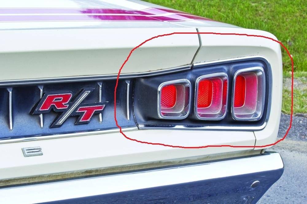 tail panel.jpg