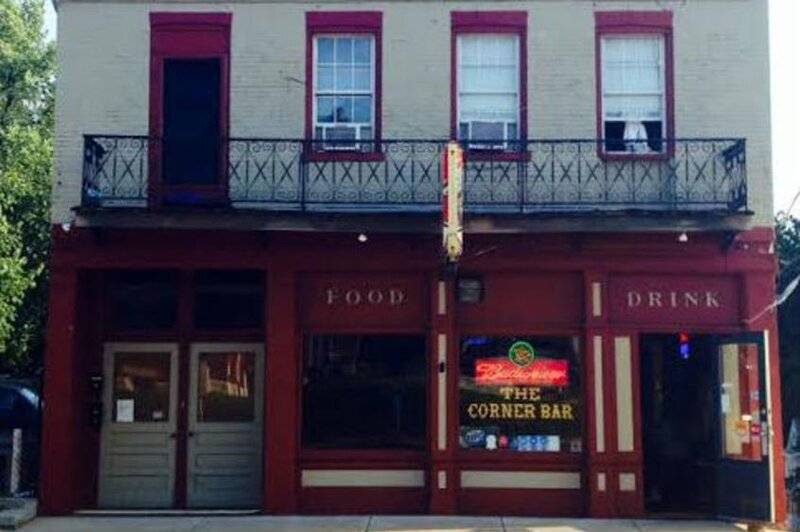 The-Corner-Bar-e30168ad5056a36_e30169a1-5056-a36a-08b31ef09449e79b.jpg