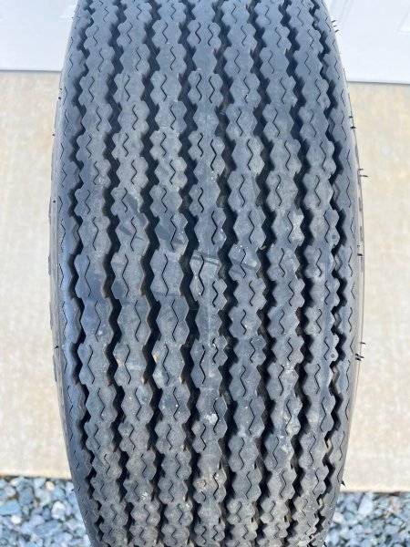 Tire 4.jpg