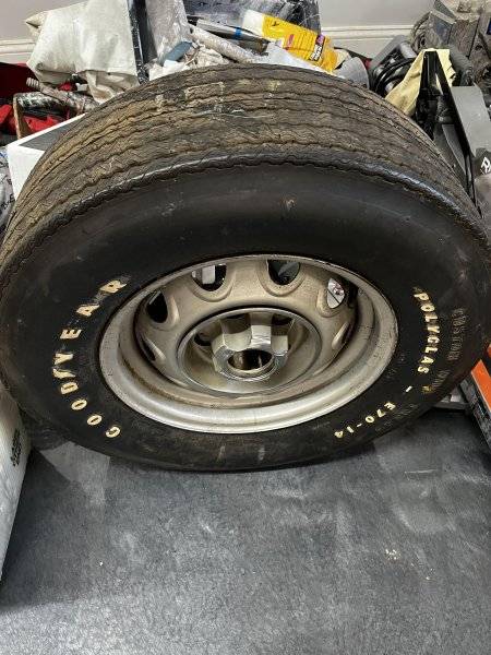 tire3.jpg