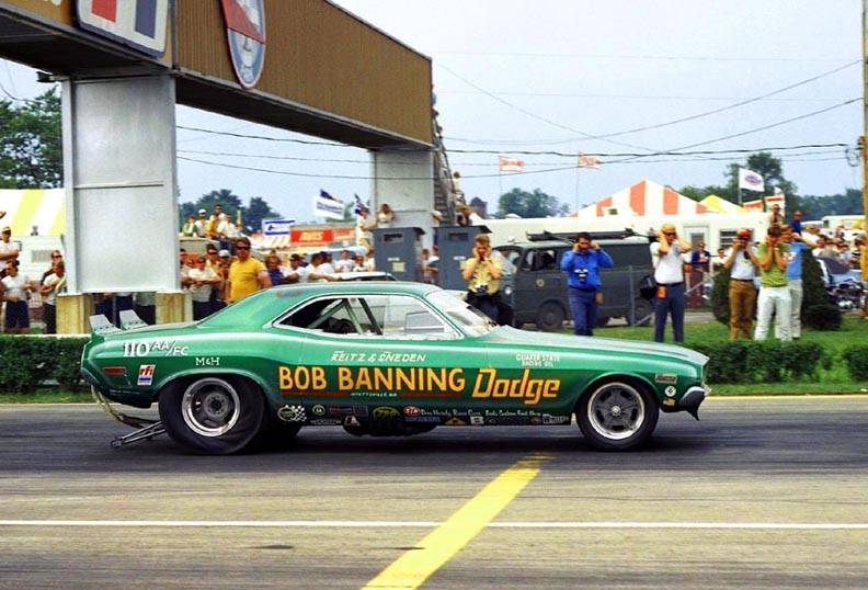 Tom Sneden in the Bob Banning Dodge Challenger, Indianapolis, 1970.jpg