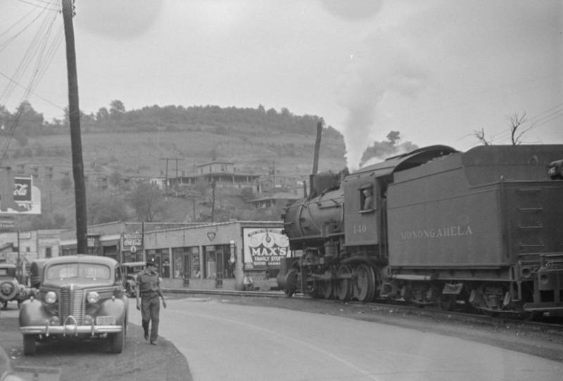 train-pulling-coal-through-center-of-town-morning-and-evenings-osage-west-virginia-4.jpg