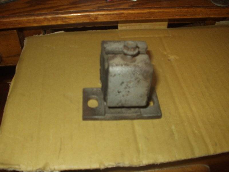 trans mount 1.JPG