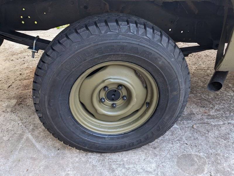 truckwheel.jpg