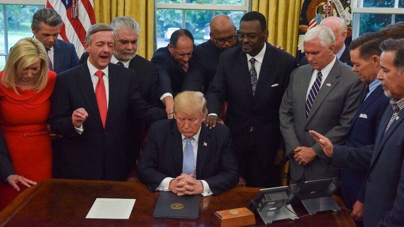 trump-praying-oval-gty-jt-191212_hpMain_16x9_1600.jpg