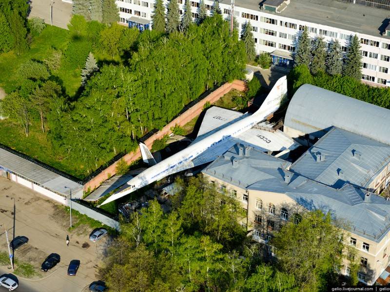 tupolev-tu-144-concordski-discovered-hidden-in-tatarstan-video_1.jpg