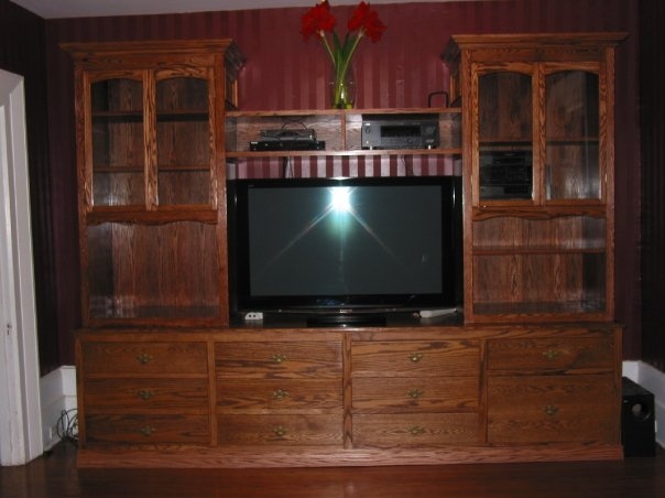 tv cabinet.jpg