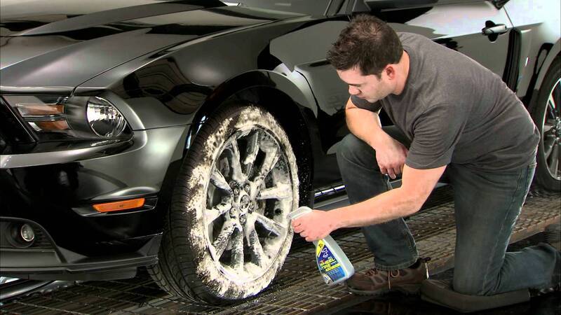 ?u=http%3A%2F%2Fwww.autoinfluence.com%2Fwp-content%2Fuploads%2F2015%2F06%2Fcleaning-tires.jpg
