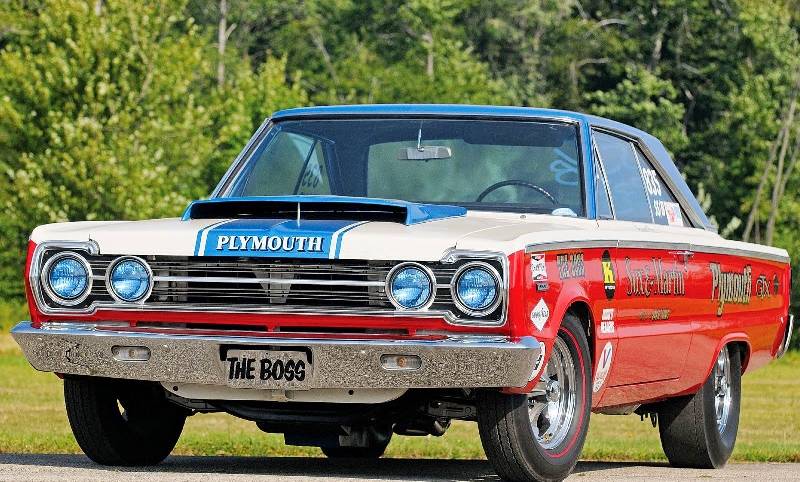uda_and_belvedere_stock_super_car%2B1967_barracuda.jpg