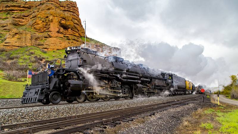 Union_Pacific_4014_Echo_Utah_%2847807163711%29.jpg