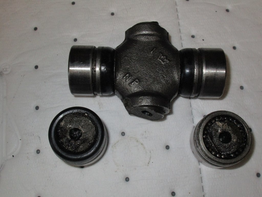 universal joint 005.JPG