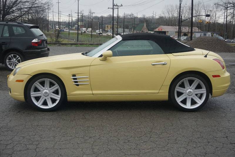 used-2005-chrysler-crossfire-2drroadsterlimited-13319-17382673-2-1024.jpg