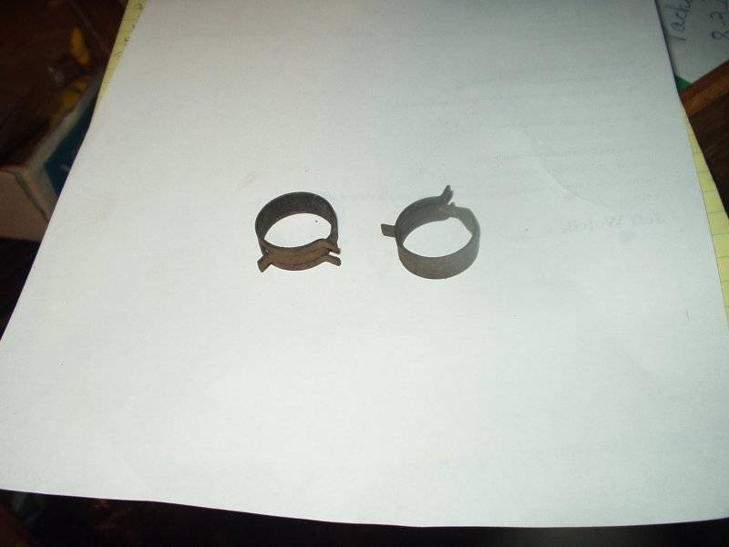 Vavuum hose clamps.JPG