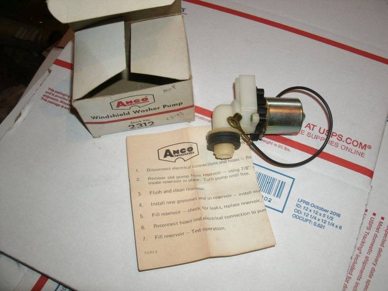 Washer pump  Flex plate strg shaft 008.JPG