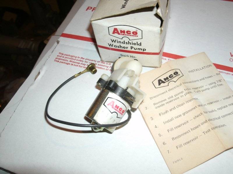 Washer pump  Flex plate strg shaft 010.JPG