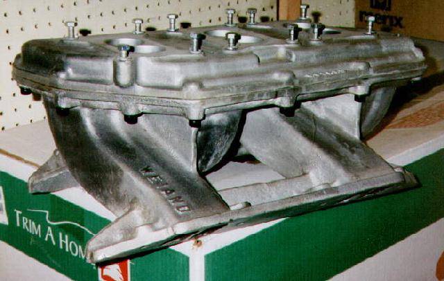 WEIAND Mopar 440 RB SUPER STOCK INTAKE MANIFOLD CROSS RAM .JPG