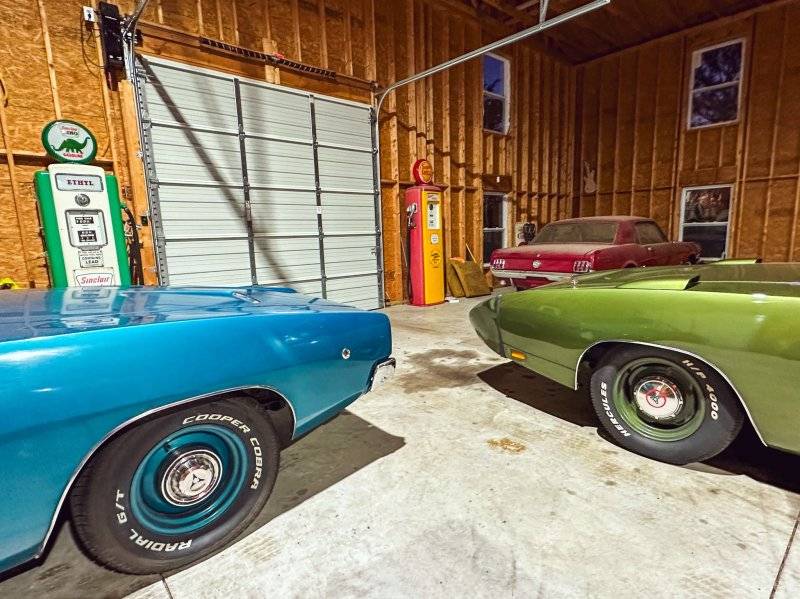 Wheels, '68 Dodge Charger & '69 Dodge Daytona.jpg