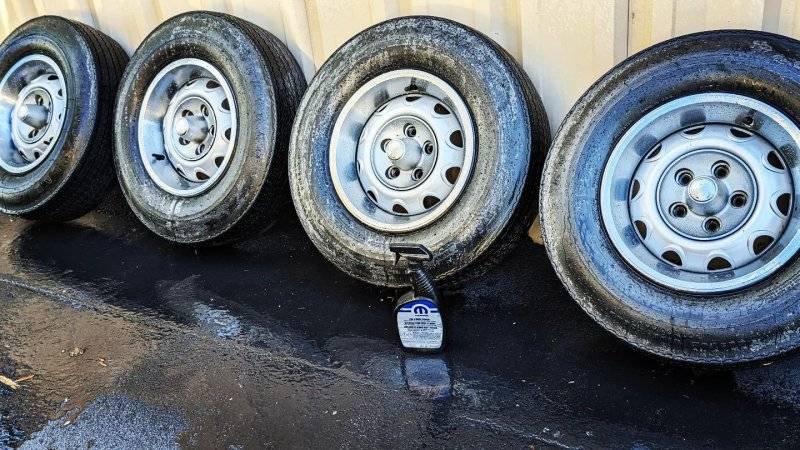 wheels Mopar.jpg