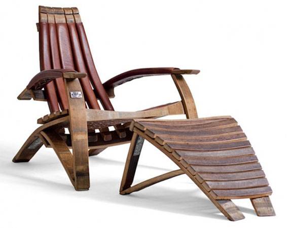 whiskeybarrels_furniture.jpg