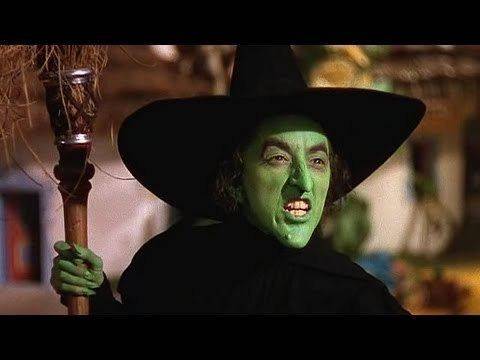 wicked-witch-of-the-east-d136e127-dac4-4521-a7d6-55177a420ec-resize-750.jpg