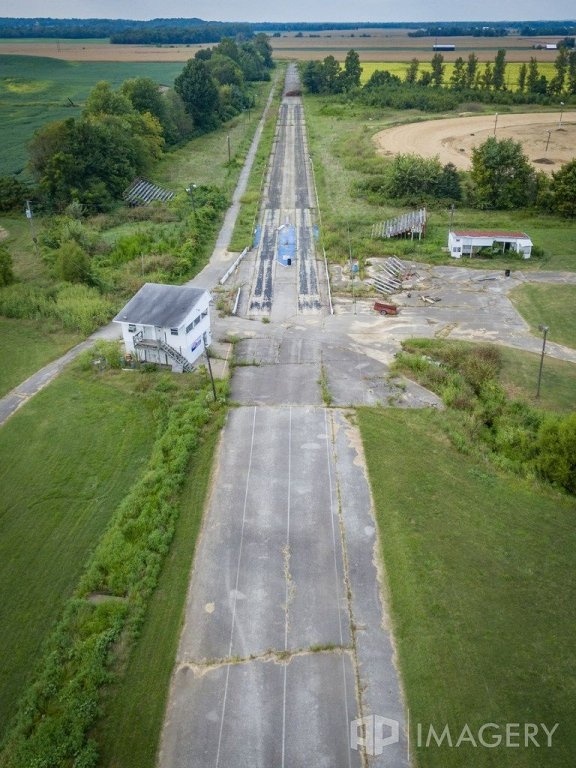 Windy Hollow Kentucky closed drag strip.jpg