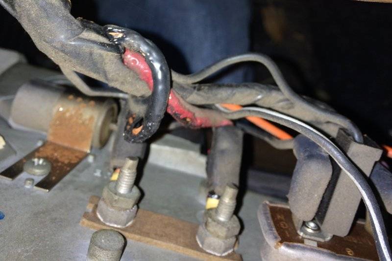 wires burned 2.JPG