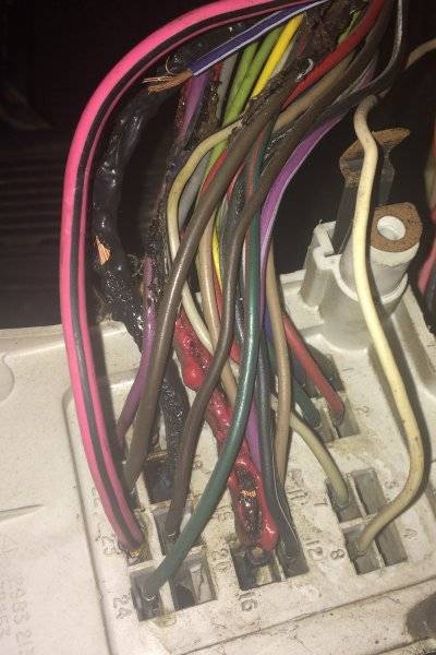 wires burned..JPG