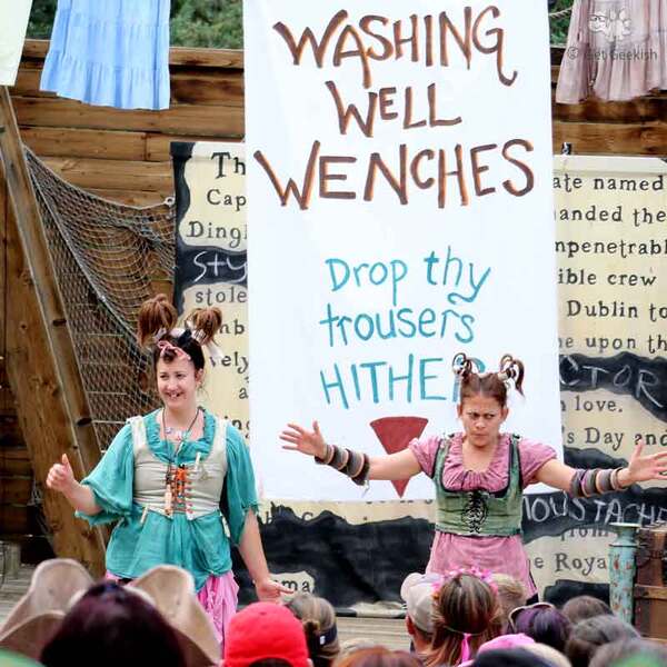wishing-well-wenches-2.jpg