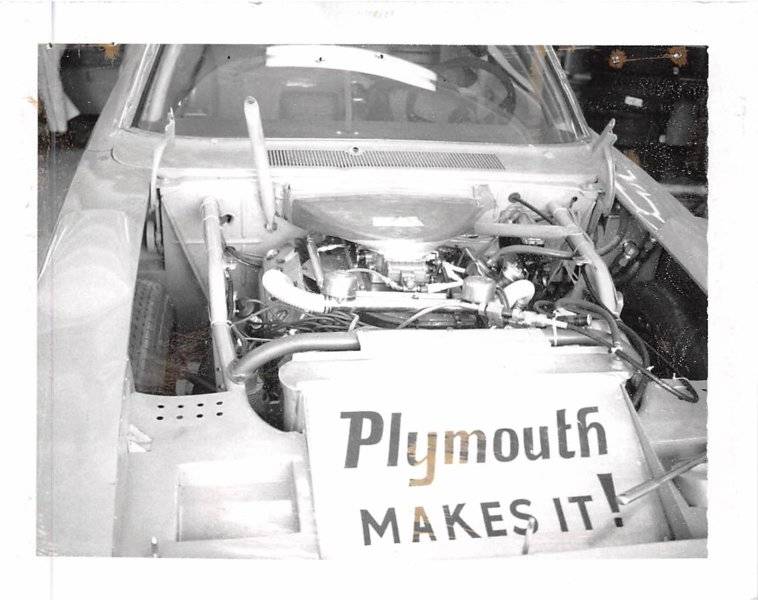 woodward garage superbird with 200 mph engine from #88. 4-70 test at talladega.jpg