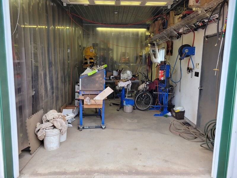 workshopaircraftcleanout 092.jpg