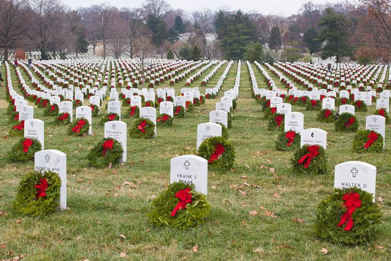 Wreaths-Across-America.jpg