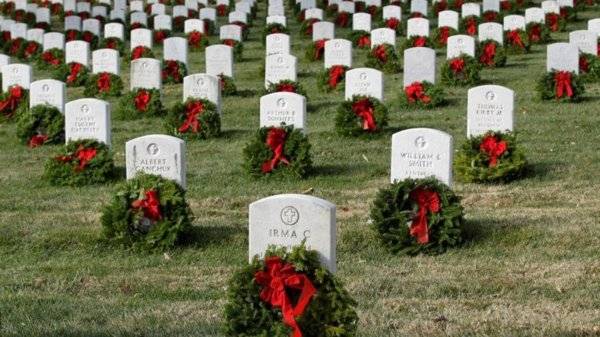 wreaths-arlington-va.jpg