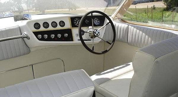 xboatbf05.jpg