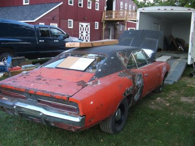 mopars at the red barns 007.jpg