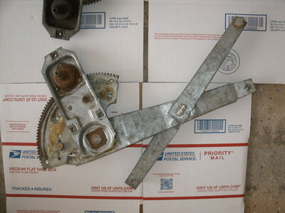 Conv Reg parts 005.JPG