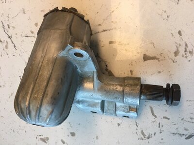 68 NOS steering gear (7).JPG
