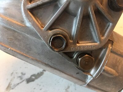68 NOS steering gear (8).JPG