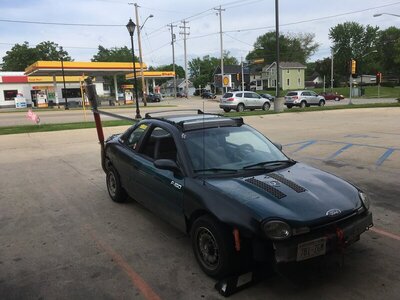 neon f150 mercedes.jpg