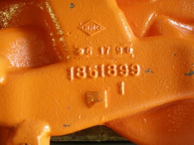 383 RB 2bbl. Intake 59-60 008 (Small).JPG 383 RB 2bbl. Intake 59-60 008 (Small).JPG