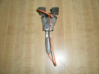 Air Grabber Rear Defog Bracket 003 (Small).JPG Air Grabber Rear Defog Bracket 003 (Small).JPG