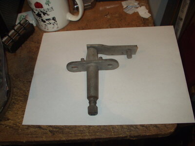 68-70 windshield wiper pivot -2.JPG