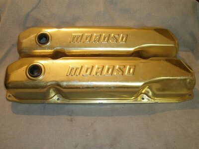 Moroso Valve Covers & Flowers 009 (Small).JPG