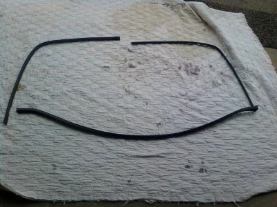 Sup Bee Rear inside molding.jpg Sup Bee Rear inside molding.jpg