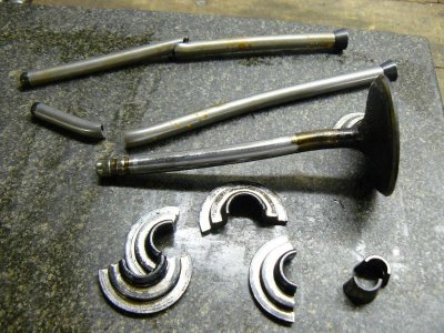 2013 July. Mopar Nats. Broken bits.jpg 2013 July. Mopar Nats. Broken bits.jpg