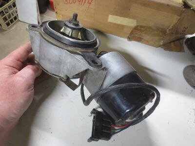 assorted wiper motor parts............jpg assorted wiper motor parts............jpg