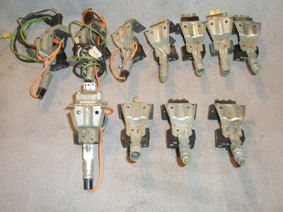 Brackets Rear Defog Air Grabber Parts 004 (Small).JPG Brackets Rear Defog Air Grabber Parts 004 (Small).JPG