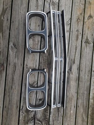 69_RoadRunner_GrilleA_2.jpg 69_RoadRunner_GrilleA_2.jpg