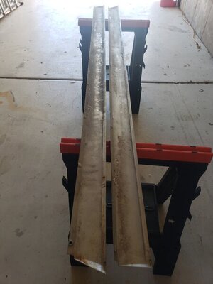67RTRockerMoldings4.jpg 67RTRockerMoldings4.jpg